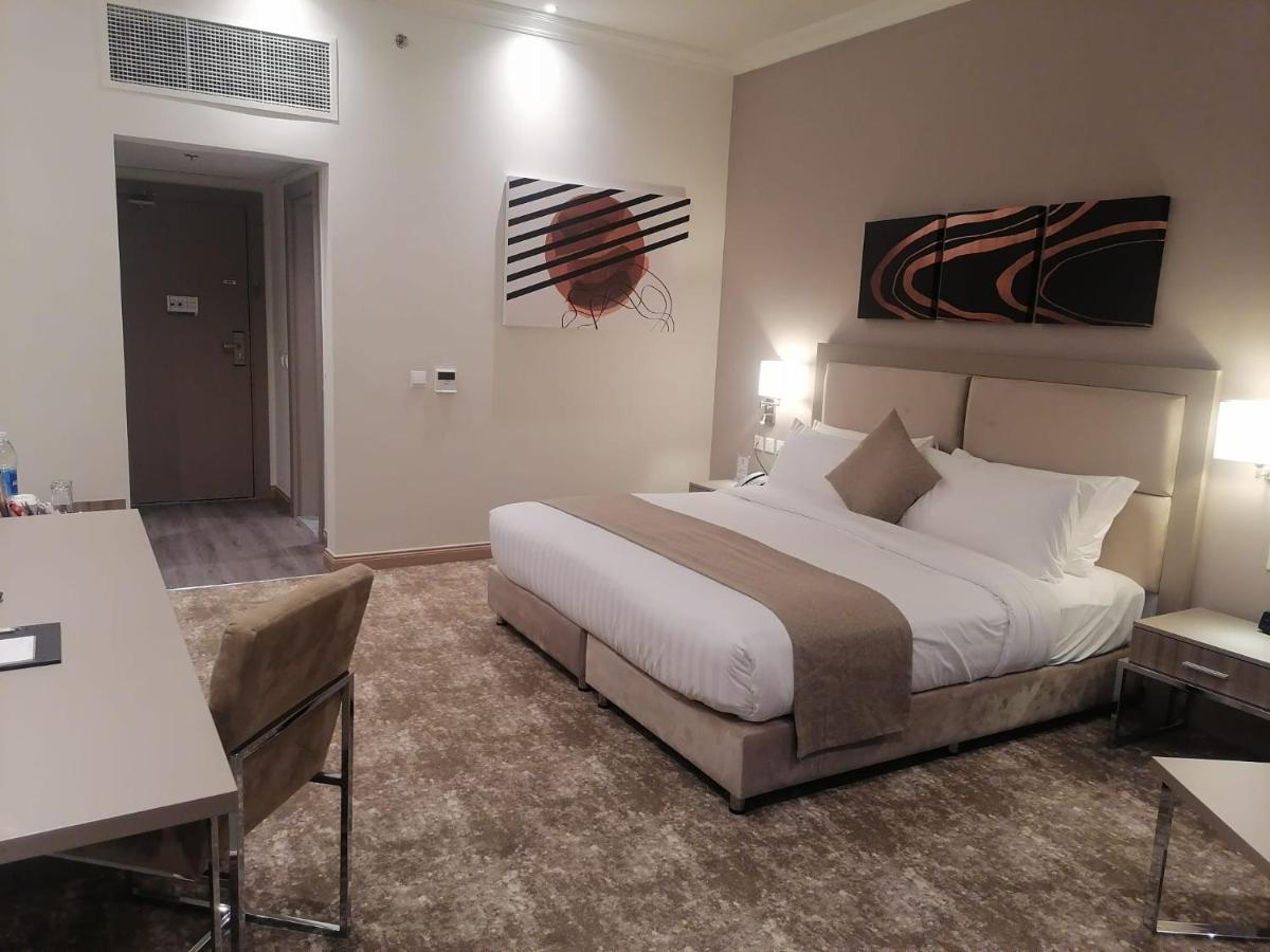Gloria Hotel & Suites Доха Екстер'єр фото