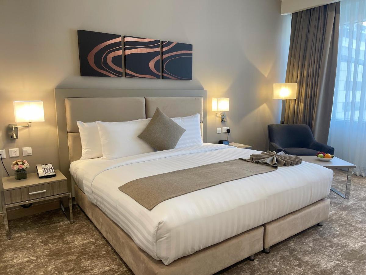 Gloria Hotel & Suites Доха Екстер'єр фото